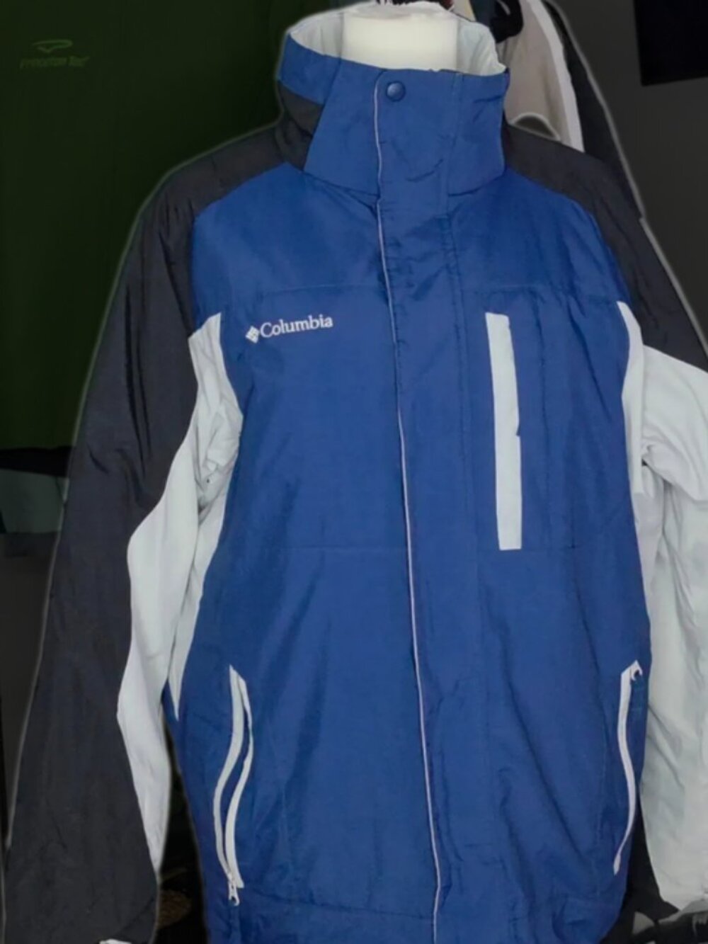 Columbia Men's Blue Black White Insulated Winter Jacket – Medium